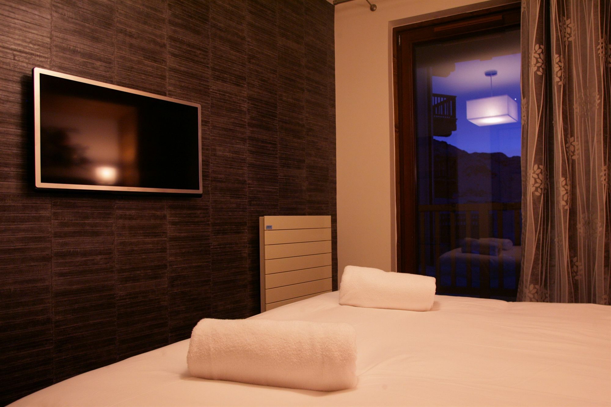 Des Neiges Koh-i Nor Aparthotel