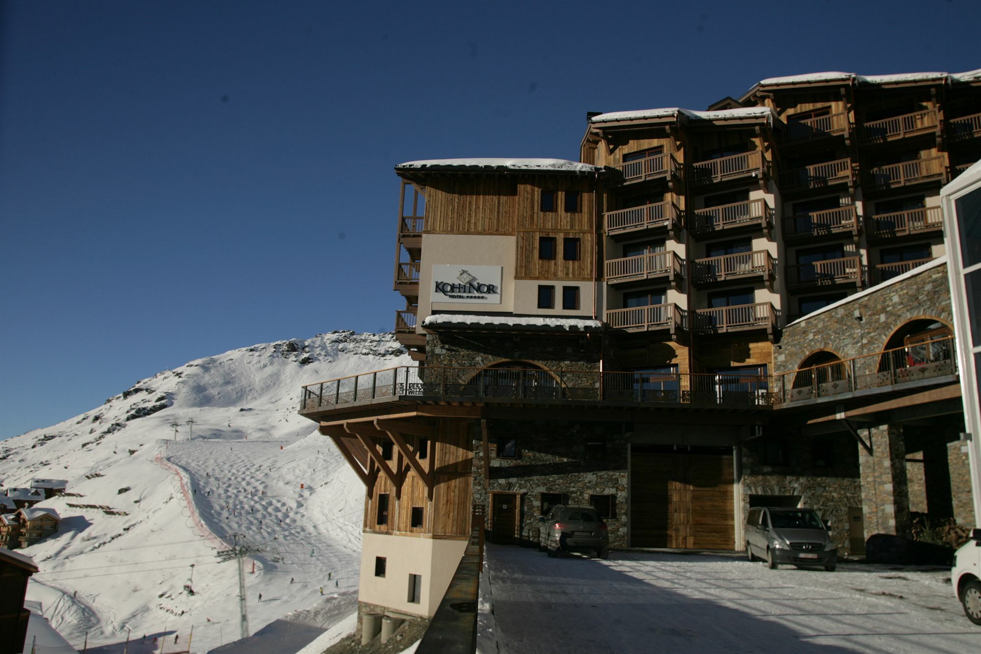 Aparthotel Des Neiges Koh-i Nor 5*